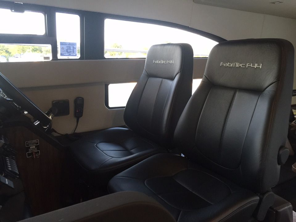 Helm Seats